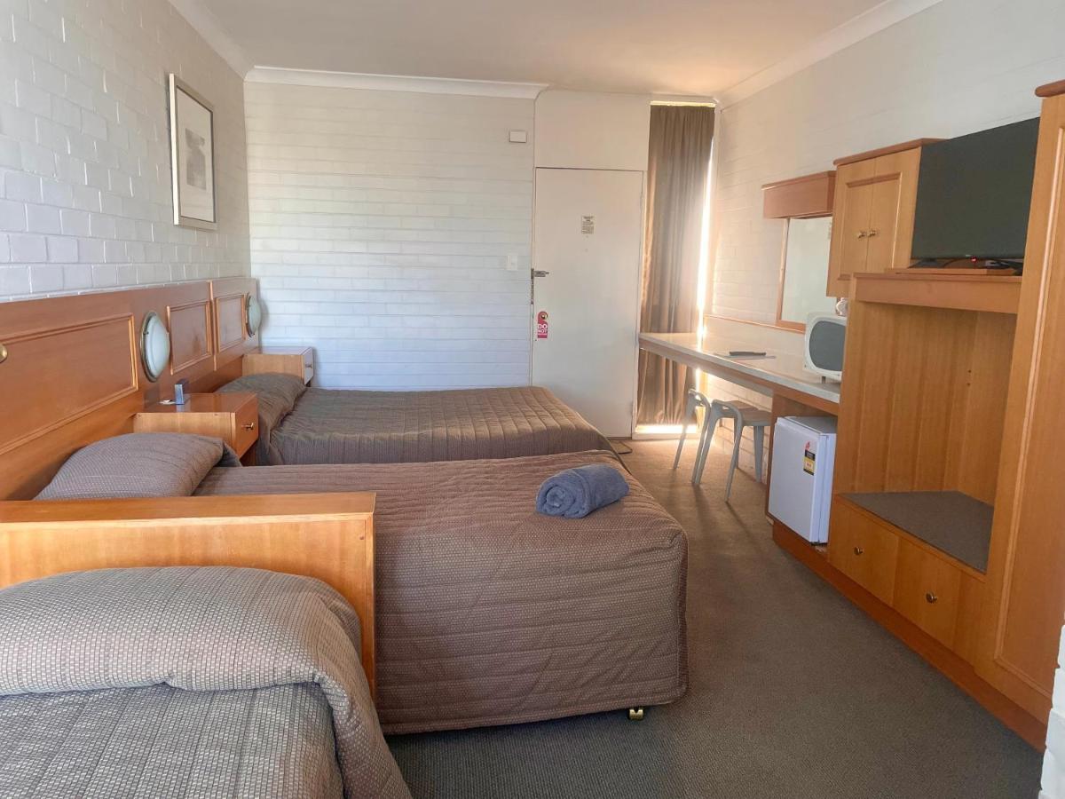 Goulburn Motor Inn מראה חיצוני תמונה